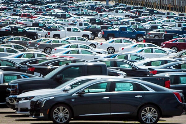 Gebrauchtwagen-oder-Neuwagen-2025-in-der-Schweiz